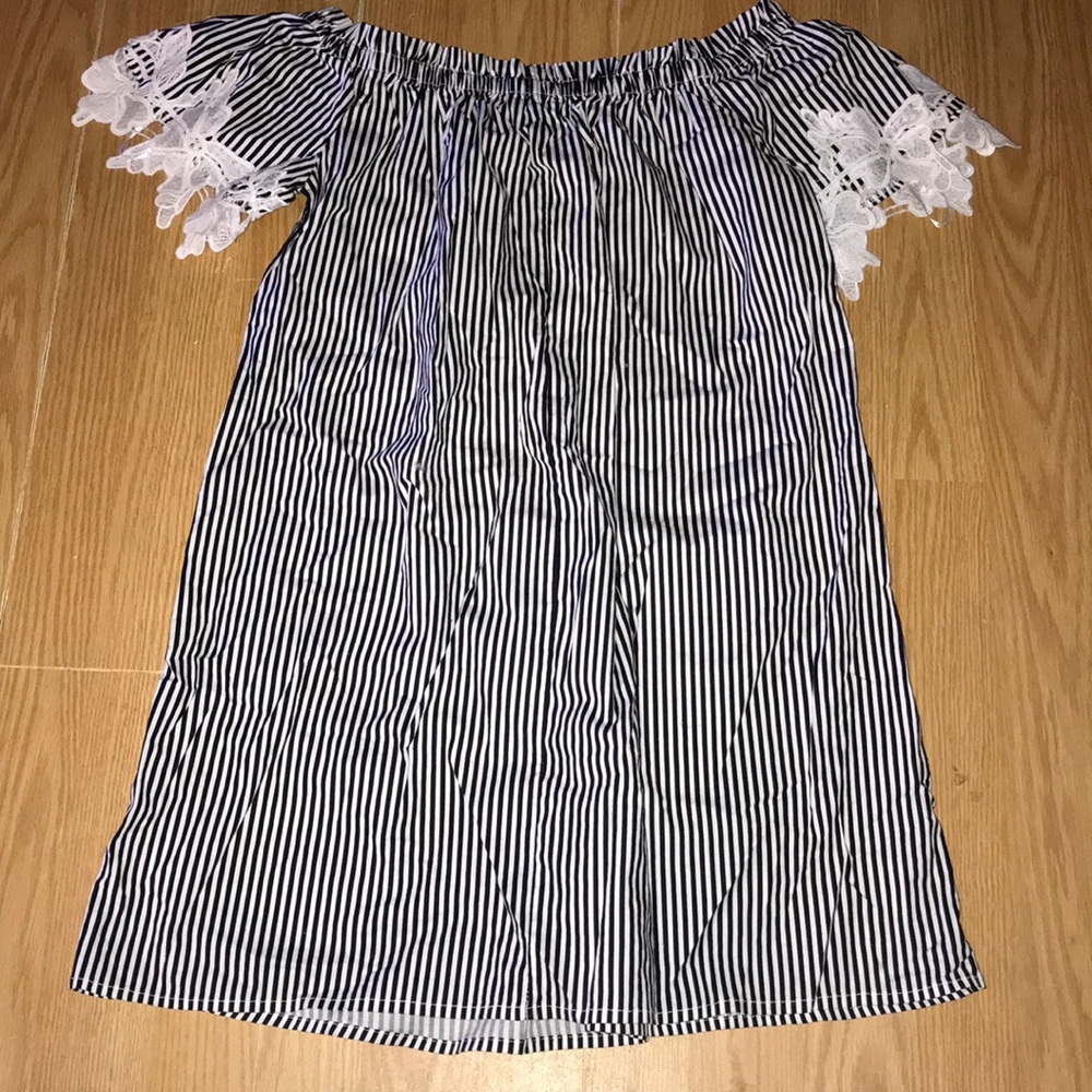Off shoulder Dress